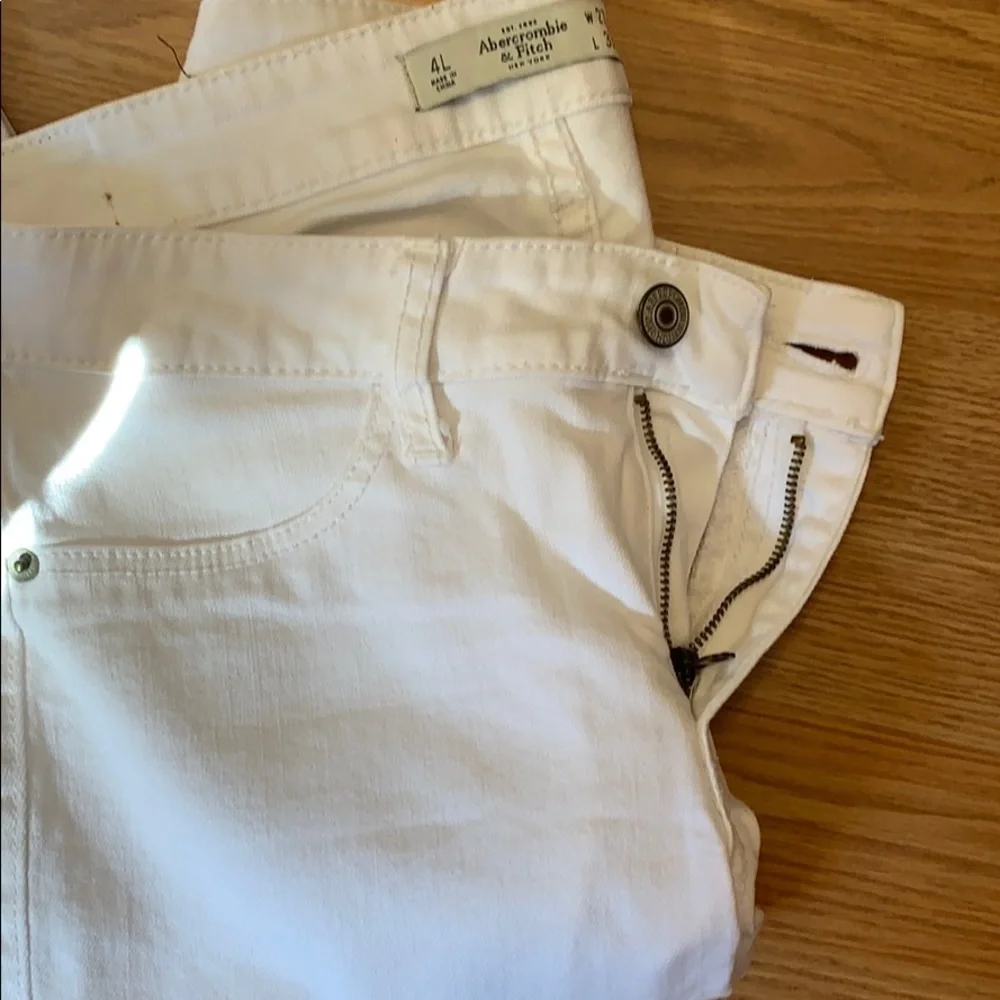 Abercrombie & Fitch mid rise